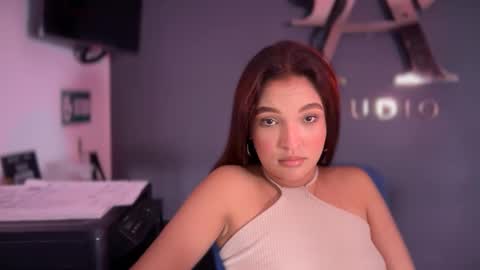  ELSA  online show from September 25, 9:23 pm