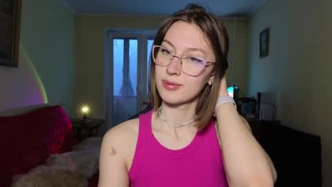Snapshot of elsaangel chatting on January 27, 2:20 am elsaangel online show from January 27, 2:20 am