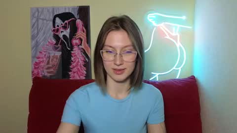 Snapshot of elsaangel chatting on February 17, 8:06 pm elsaangel online show from February 17, 8:06 pm