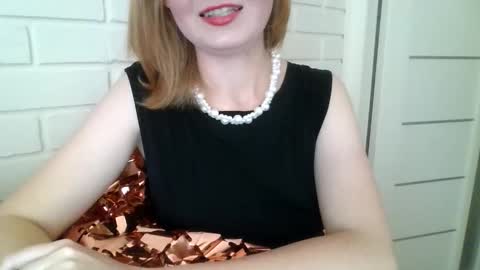 ElsaMartinez online show from October 29, 11:58 am