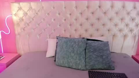 Ely online show from September 30, 12:22 pm