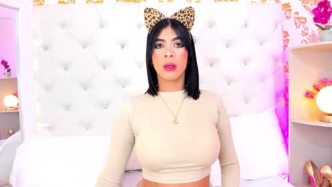 Ema Lambert  online show from September 23, 7:01 pm