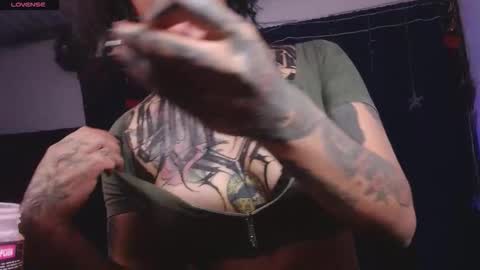 ema_ploxx online show from February 8, 2:48 am