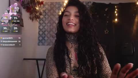 Snapshot of ema_ploxx chatting on September 21, 3:38 am ema_ploxx online show from September 21, 3:38 am