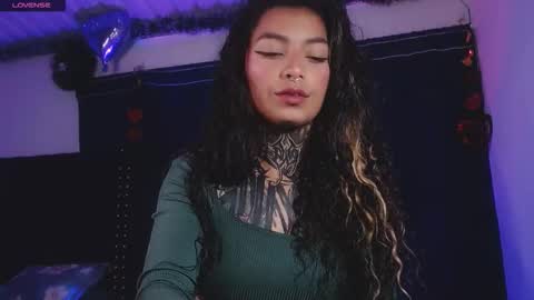 ema_ploxx online show from February 20, 6:19 am