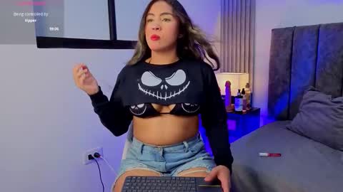 Snapshot of ema_stone65 chatting on September 22, 10:30 pm Ema online show from September 22, 10:30 pm