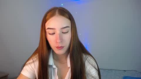 Snapshot of emaa_martins chatting on February 5, 6:37 pm Emaa online show from February 5, 6:37 pm