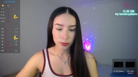 Snapshot of emaa_martins chatting on December 19, 7:51 pm Emaa online show from December 19, 7:51 pm