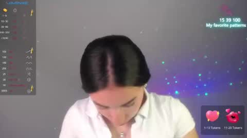 Snapshot of emaa_martins chatting on December 18, 8:57 pm Emaa online show from December 18, 8:57 pm
