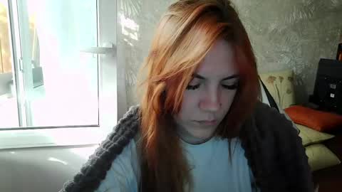 ember__fox online show from May 15, 3:22 am