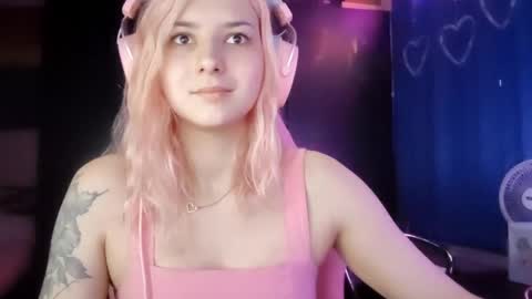 Lina online show from September 10, 5:35 pm