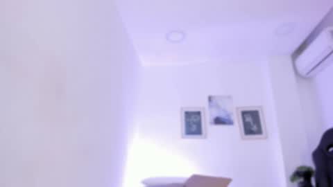 emelie_89 online show from October 6, 11:27 am