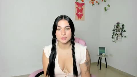 Emily  online show from May 13, 2:12 pm
