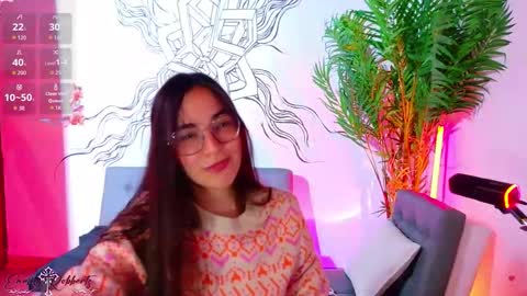 Emmily Roberts online show from February 23, 12:33 am