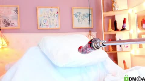 Snapshot of emi_sary chatting on January 30, 8:10 pm Emily Sarai online show from January 30, 8:10 pm