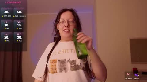 Emi online show from October 23, 2:23 pm