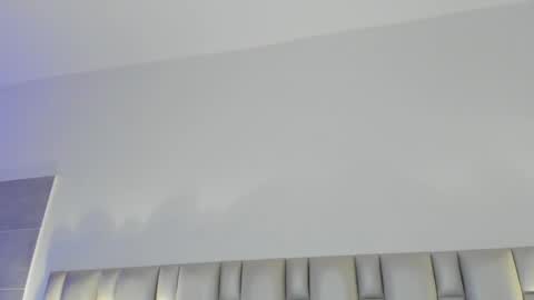 Snapshot of emiily_roberts1 chatting on January 18, 7:26 pm EMILY ROBERTS online show from January 18, 7:26 pm