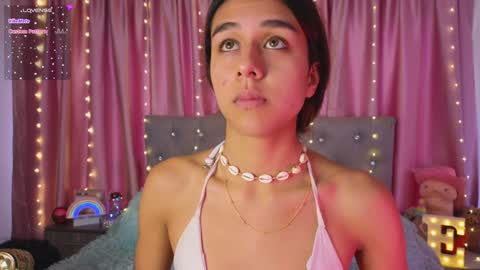 Emily online show from February 7, 1:22 pm