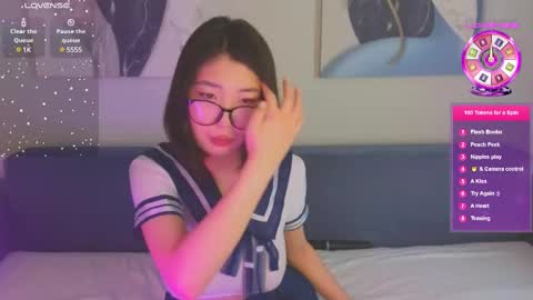 Emili online show from March 5, 2:36 am