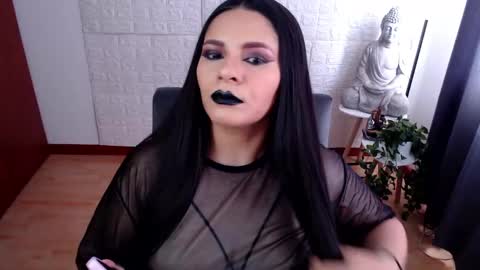 POWERFULL GODDESS EMILI online show from December 24, 7:33 pm