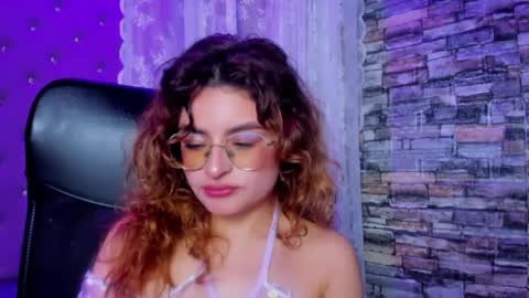 Emy  online show from September 16, 10:18 pm