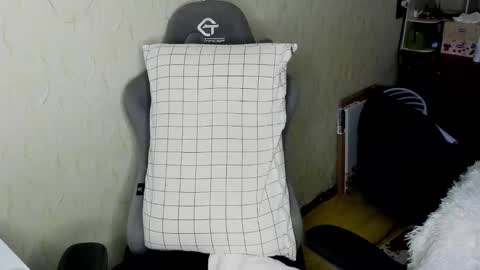 emili_sweet__ online show from October 24, 1:51 pm