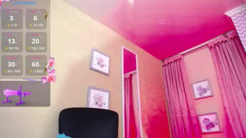 Emilie James online show from December 15, 4:15 pm