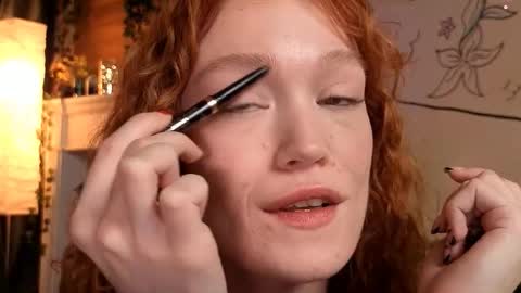 Emi  online show from February 25, 2:10 am