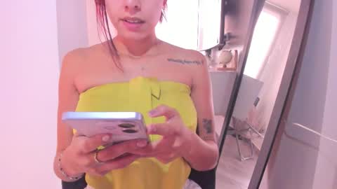 emilly online show from March 16, 11:36 am