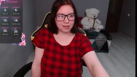 Emily 3 online show from September 24, 1:59 am