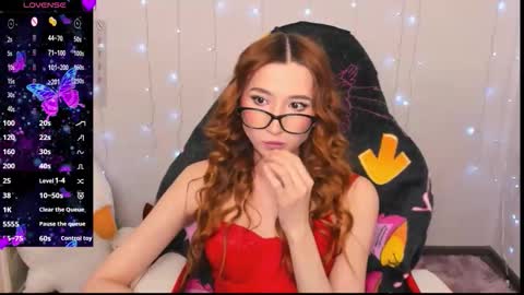 emily_cline online show from October 13, 2:20 pm