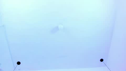 Emi  online show from January 4, 1:10 pm