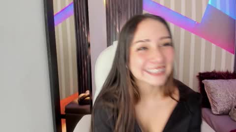 Snapshot of emily_layton chatting on September 15, 2:36 pm Emily online show from September 15, 2:36 pm