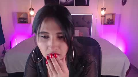 E M I L Y  online show from October 24, 5:42 pm