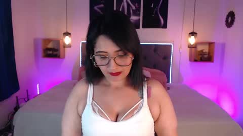 E M I L Y  online show from November 2, 2:42 pm