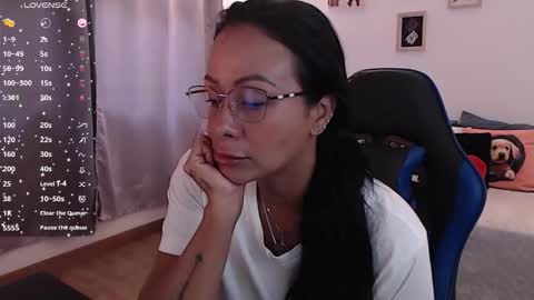 emily leroy. online show from October 28, 1:50 pm