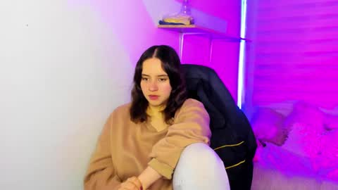 emily_lindey online show from November 20, 3:40 am