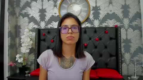 Emily online show from February 16, 5:59 pm