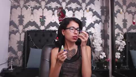 Emily online show from January 4, 4:22 pm
