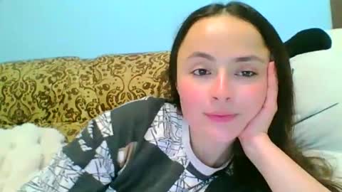 emily_morning_dew online show from December 30, 8:36 pm