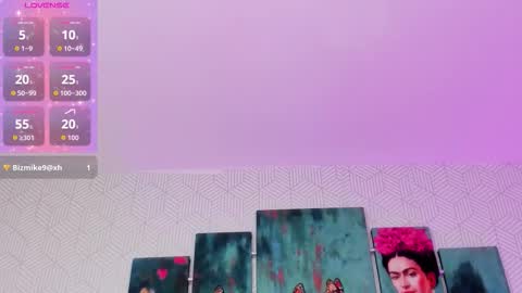 Snapshot of emily_rivera78 chatting on October 9, 8:29 am Emily online show from October 9, 8:29 am