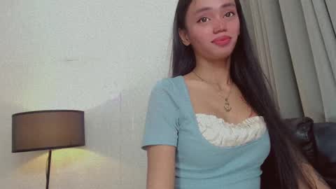 Snapshot of emily_sexyslut chatting on February 4, 6:27 pm emily_sexyslut online show from February 4, 6:27 pm