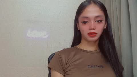 Snapshot of emily_sexyslut chatting on January 7, 4:48 pm emily_sexyslut online show from January 7, 4:48 pm