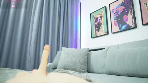 Snapshot of emily_smitt chatting on October 11, 9:50 pm emily_smitt online show from October 11, 9:50 pm