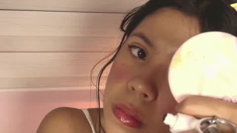 Emily online show from September 22, 12:58 pm