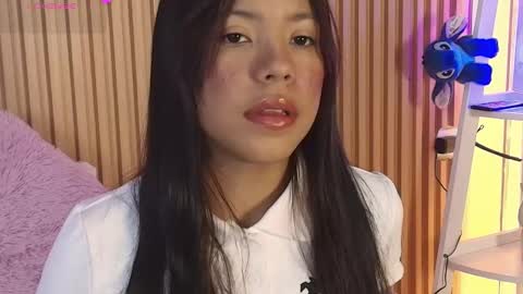 Emily online show from March 3, 12:33 pm