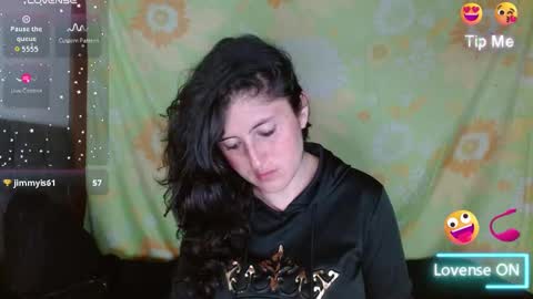 Snapshot of emily_white00 chatting on September 12, 9:55 pm emily online show from September 12, 9:55 pm