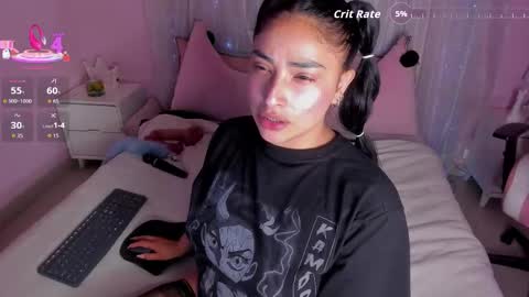 Snapshot of emilybta chatting on September 30, 8:35 pm EMILY online show from September 30, 8:35 pm