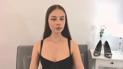 EmilyCharming online show from December 19, 9:16 pm