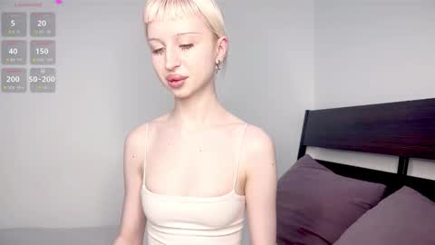 Emily online show from February 21, 6:41 pm